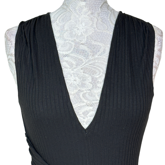 Cosmopolitan X Dress the Population Ribbed Knit Plunge Neck Dress Women SmallNWT - Picture 4 of 10